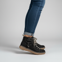 Gefütterte Wintertaugliche Stiefelette - Gina