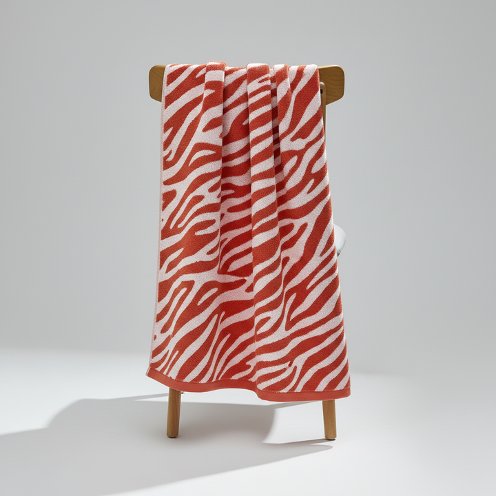 Gestreiftes Baumwollhandtuch - TigerTowel
