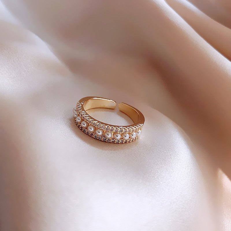 Luxuriöser Goldring mit Perle - Martina
