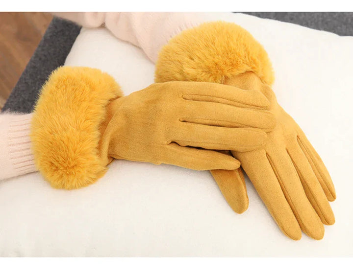 Nikki Suede Gloves | Classic & Stylish