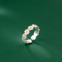 Daisy Flower Ring | Cute & Stylish