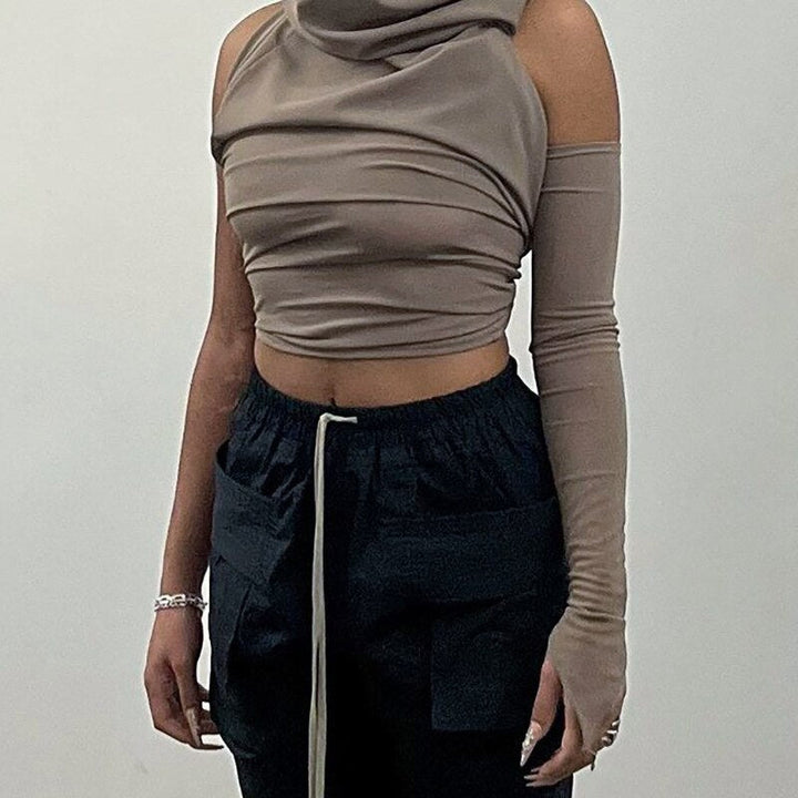 Dina Top | Modisch, herausfordernd & sexy