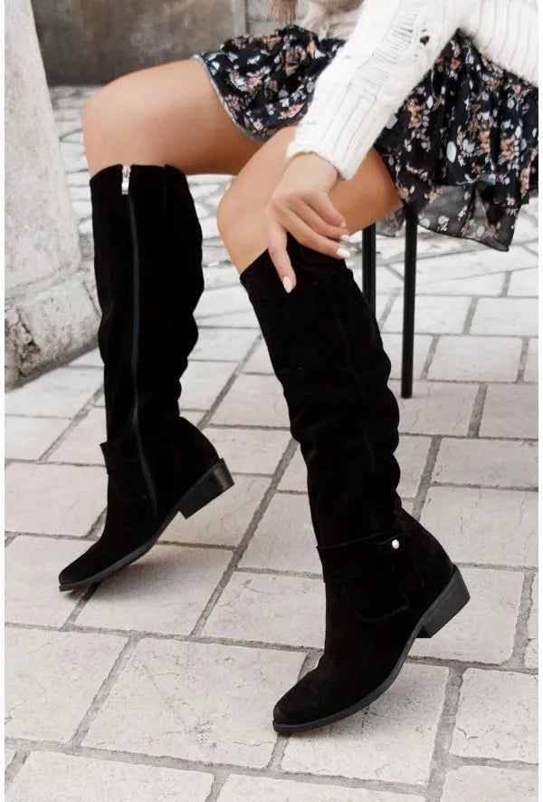 Stilvolle kniehohe Winterstiefel für Damen - Frost
