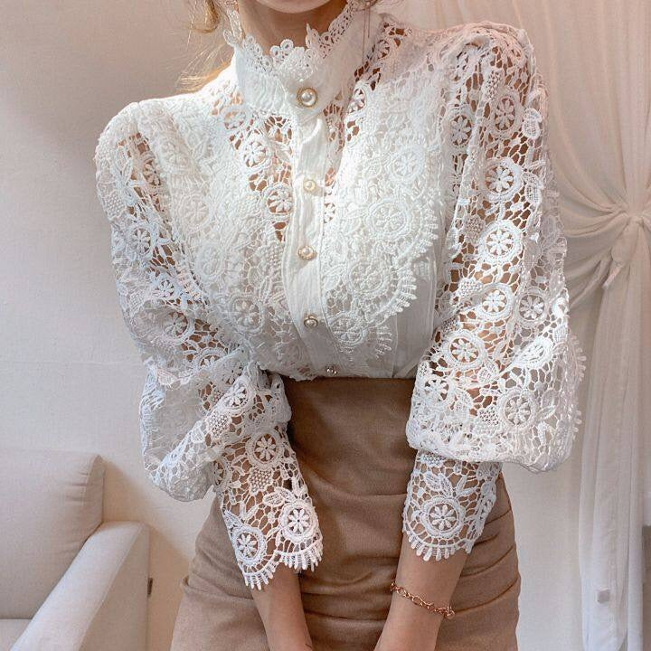 Louis Blouse | Classic, elegant & super cute!