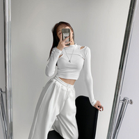 Holly Top | 2-piece top with a tough design