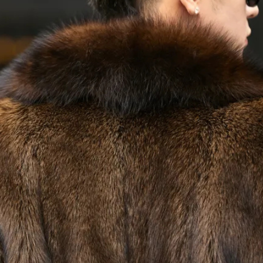 Zeitlose Herrenjacke mit Pelzoptik - Jules