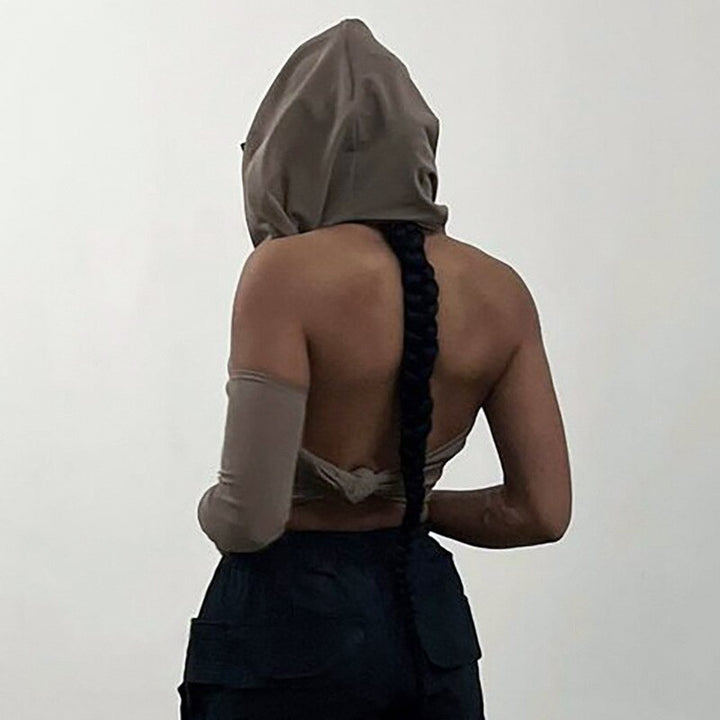 Dina Top | Modisch, herausfordernd & sexy