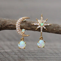 Goldene Mond- und Stern-Ohrringe mit Opal - Aurora