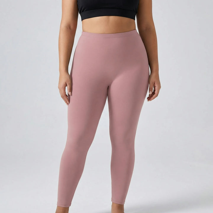 High-Waist Plus Size Athletic Leggings - Paula