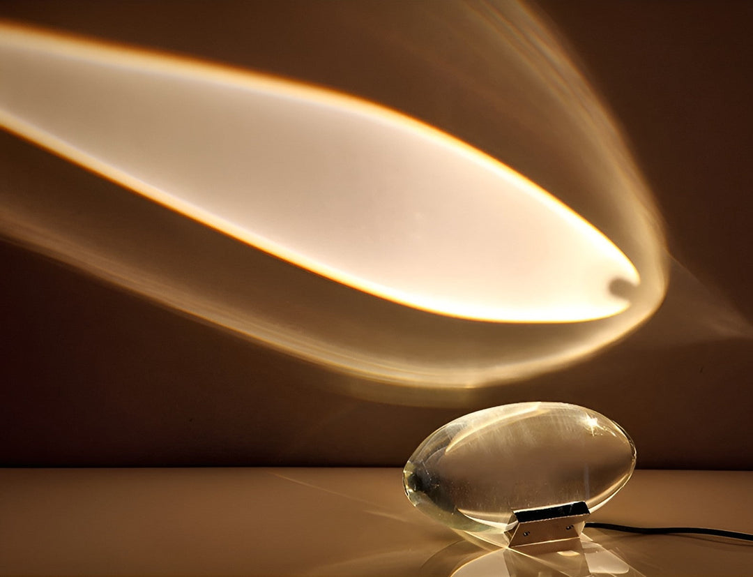 Prismatische Projektorlampe mit LED – Lunara