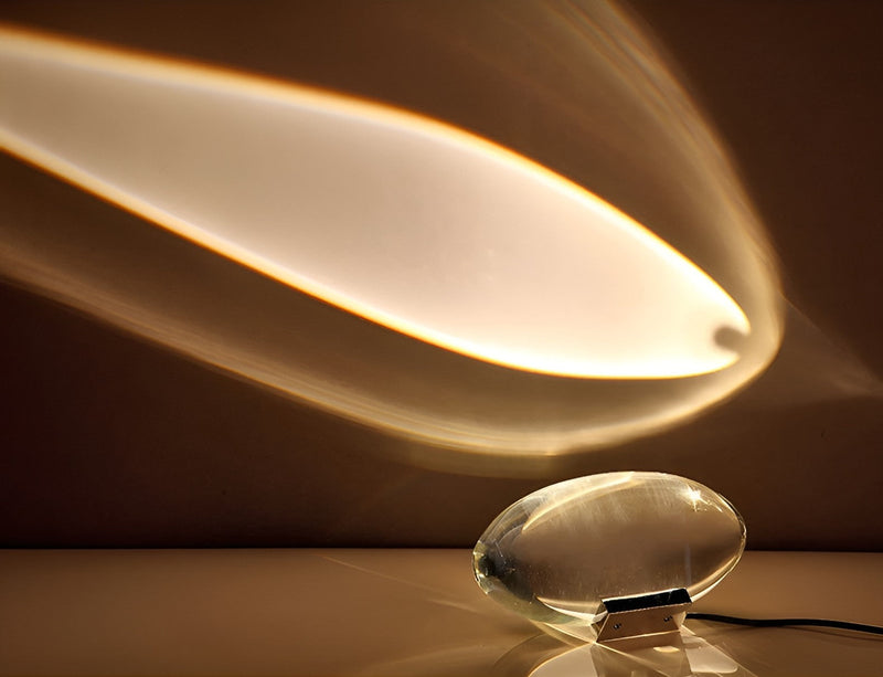 Prismatische Projektorlampe mit LED – Lunara