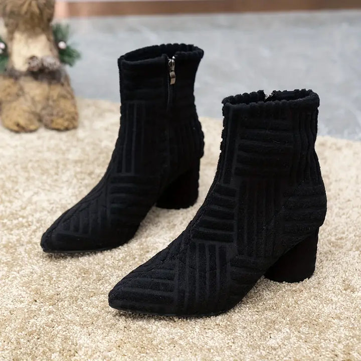 Einfarbige Damenstiefel mit Blockabsatz - Selene