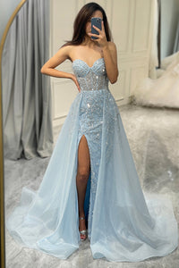 Funkelndes hellblaues A-Linien Korsett-Ballkleid mit Schlitz - Sophia
