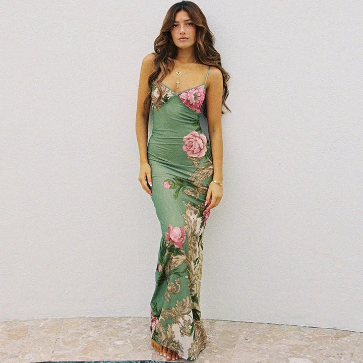 Blumiges Maxi-Sommerkleid mit V-Ausschnitt und Spaghettiträgern – Alina