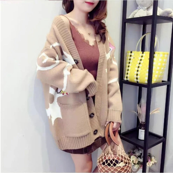 Gestrickte Strickjacke mit verspieltem Print und Knopfleiste - Nova