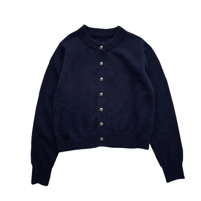 Bequeme Gestrickte Damenstrickjacke mit Rundhalsausschnitt - Emilia