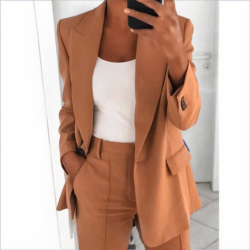 Trendiges Blazer- und Hosen-Set für Damen - Sanne