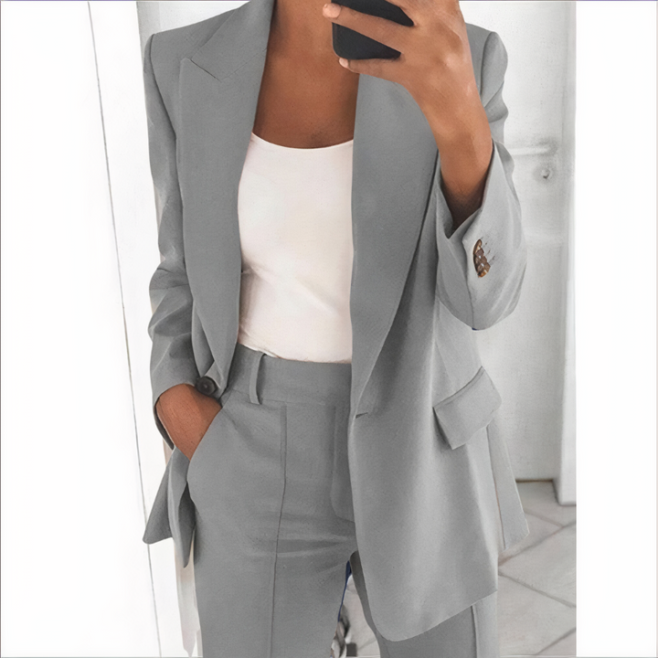 Trendiges Blazer- und Hosen-Set für Damen - Sanne