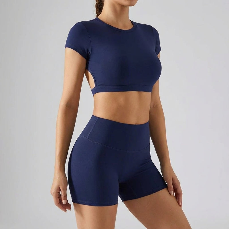 Kurz Geschnittenes Sportset Aus Funktionsstoff - Nancy