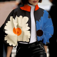 Moderne kurze Damenjacke - Vesper