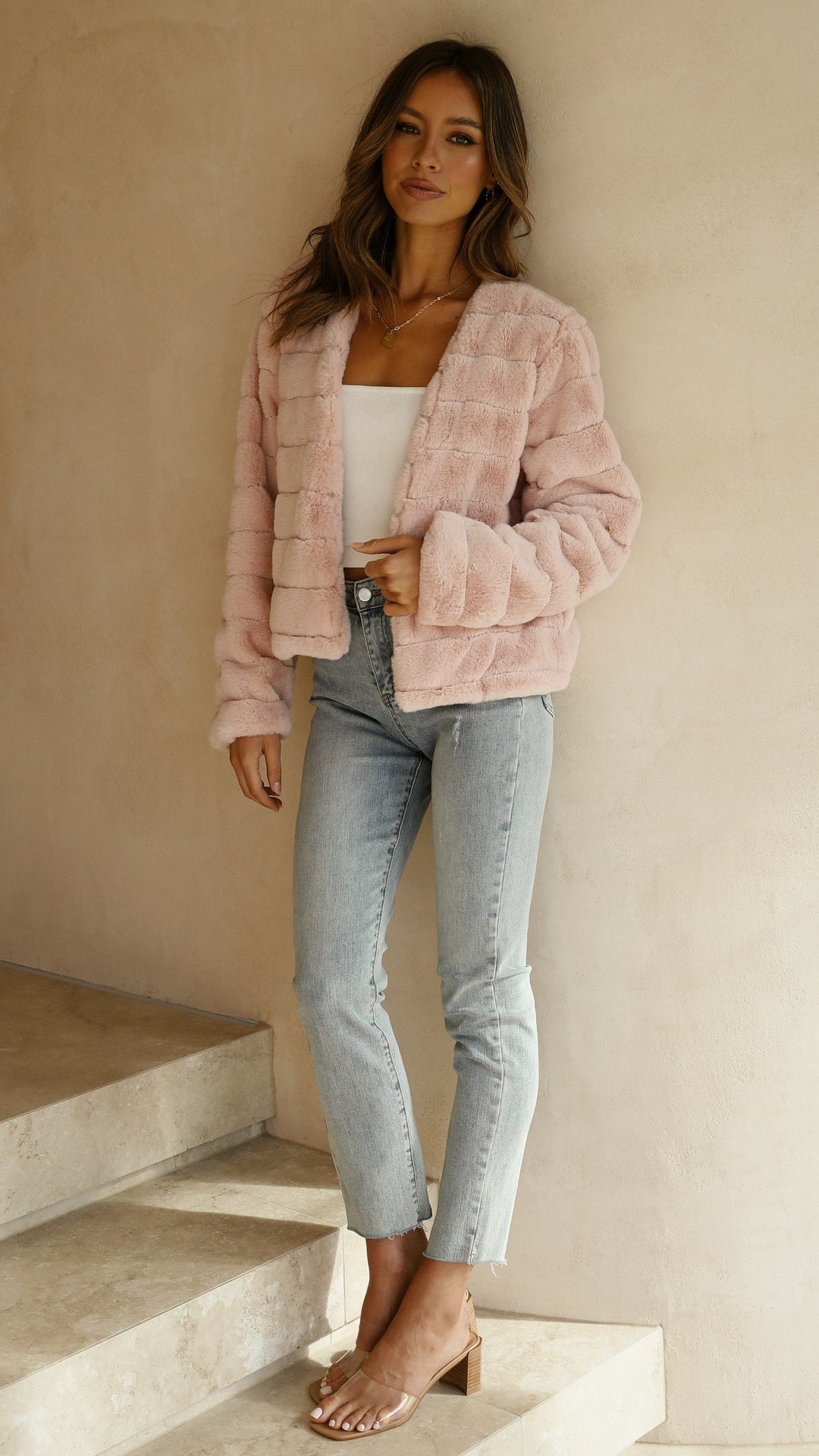 Luxuriöse Damen-Crop-Jacke - Veloura