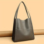 Trendige Leder-Schultertasche - Mila