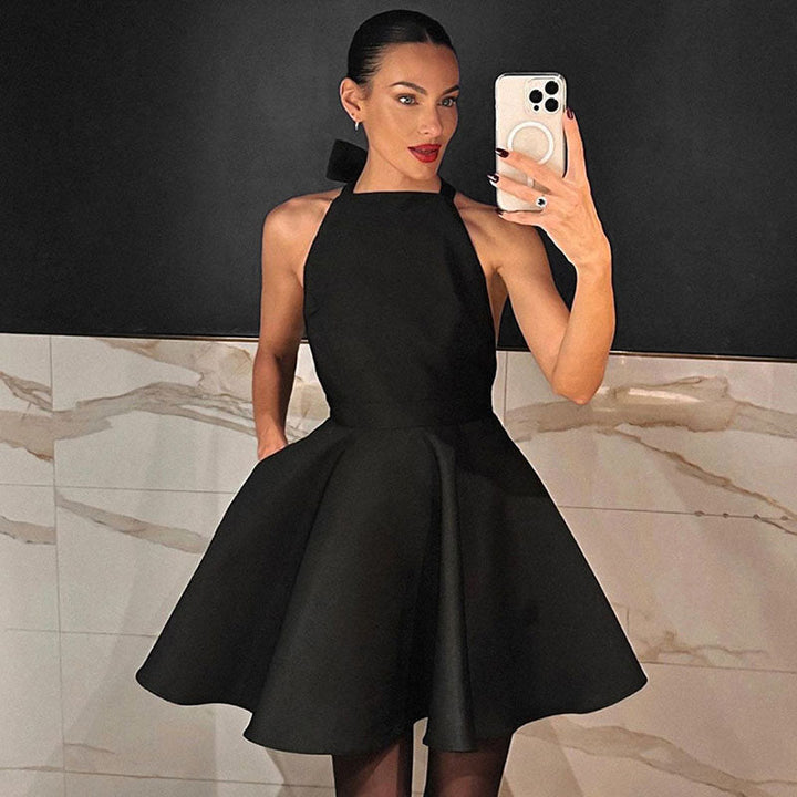 Satin Cocktailkleid mit Flare-Schnitt - Valeria