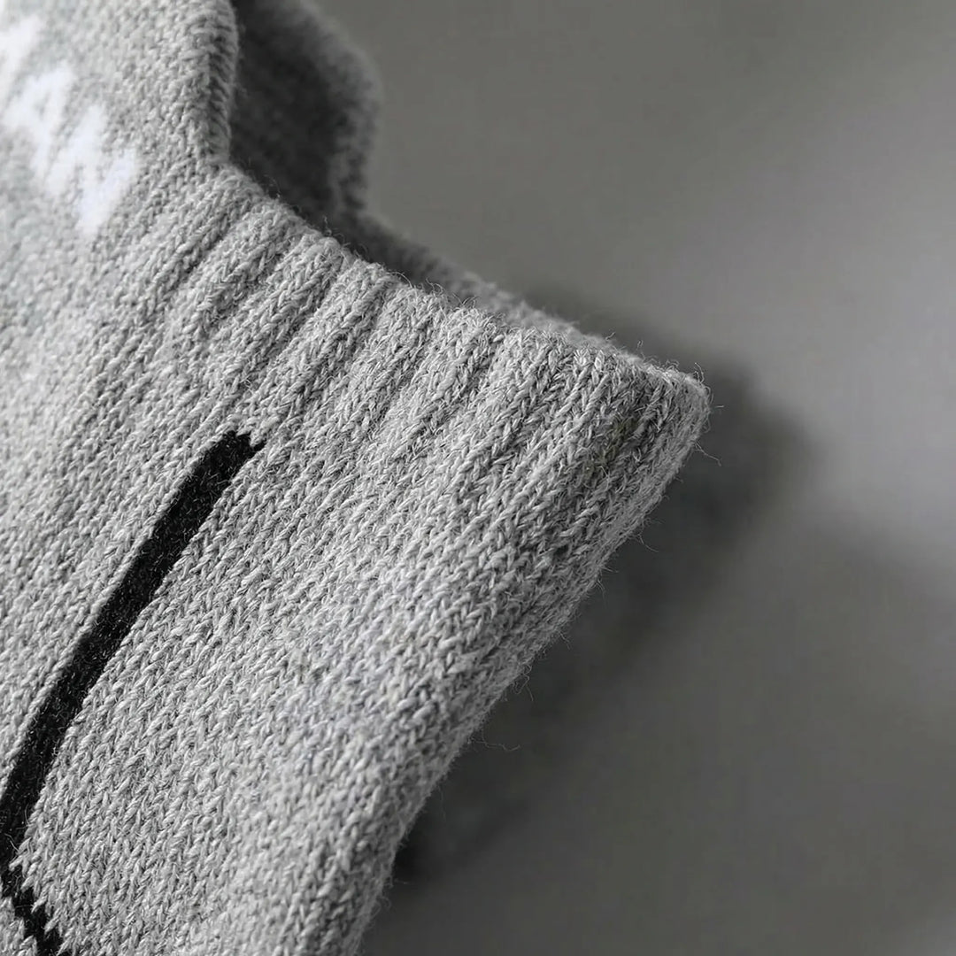 Low-Cut Breathable Ankle Sports Sock -  Strideknit