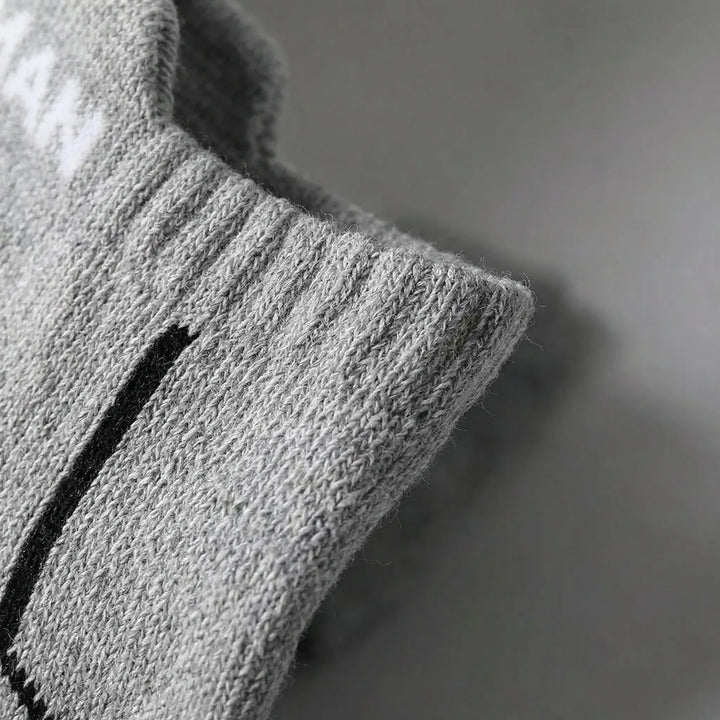 Low-Cut Breathable Ankle Sports Sock -  Strideknit