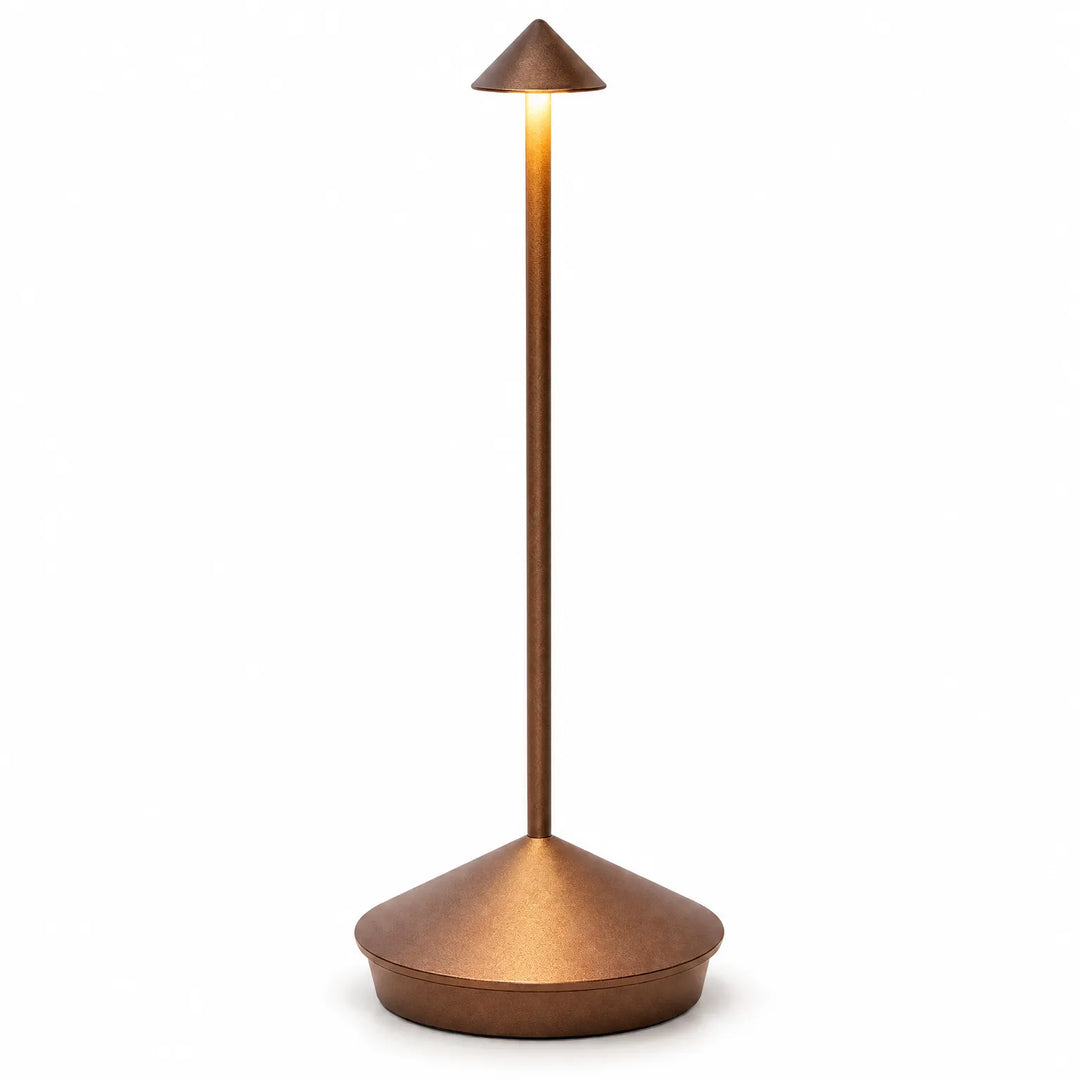 Luxe Draadloze LED Tafellamp Met Touchdimmer Voor Een Hotel Chic Interieur