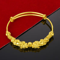 Gold-colored Lucky Charm Bracelet