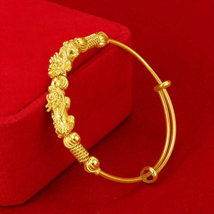 Gold-colored Lucky Charm Bracelet