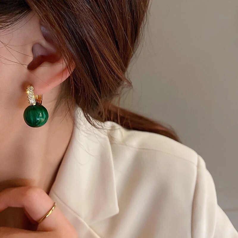Green Pearls Earrings | Elegance and style in one design!