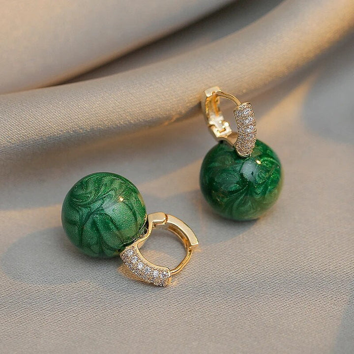 Green Pearls Earrings | Elegance and style in one design!