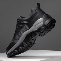 Outdoor Comfort Herren Wanderschuhe mit breiter Zehenkappe - Victor