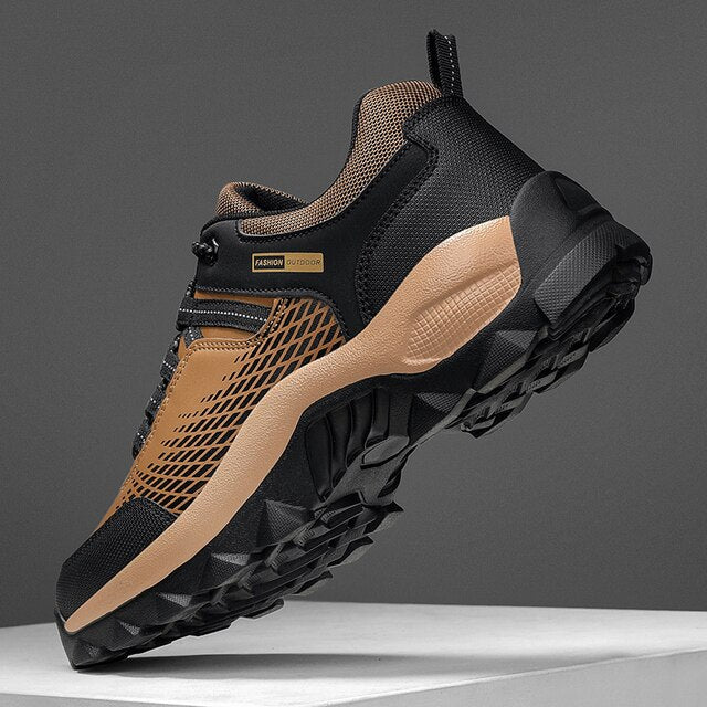 Outdoor Comfort Herren Wanderschuhe mit breiter Zehenkappe - Victor