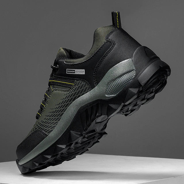 Outdoor Comfort Herren Wanderschuhe mit breiter Zehenkappe - Victor