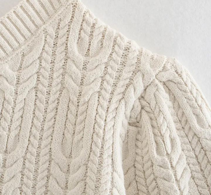 Helana crocheted top | Elegant and sexy