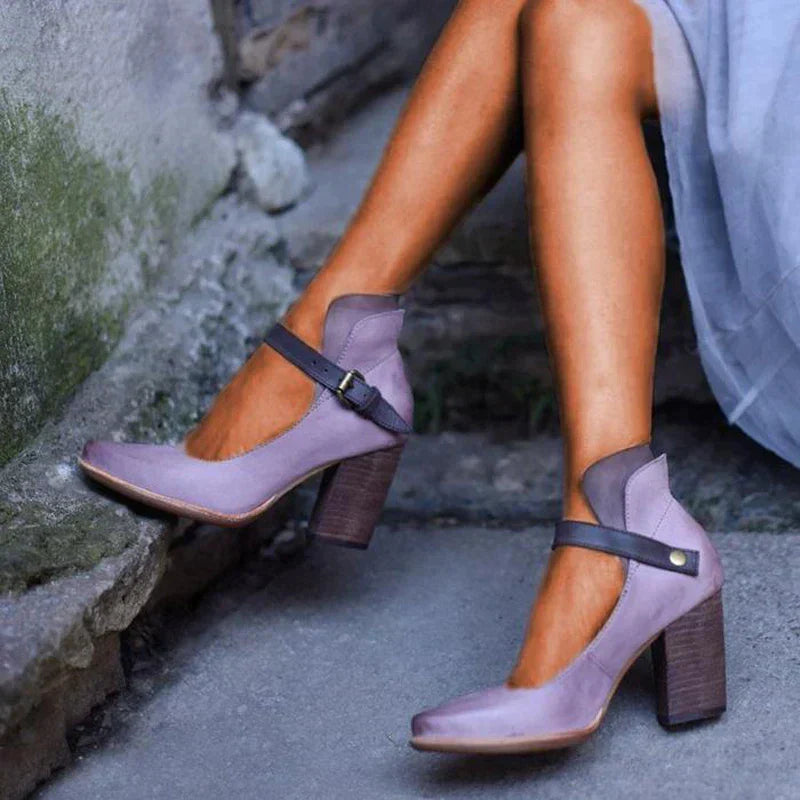 Stilvolle Mary Jane Pumps - Isabella