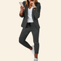Anzug mit Stil und Selbstvertrauen - Aurora