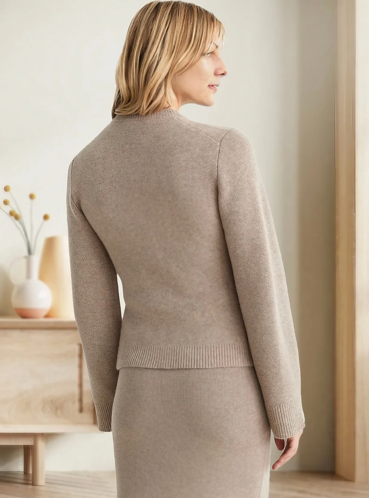 Weicher Knopf-Pullover - Eveline