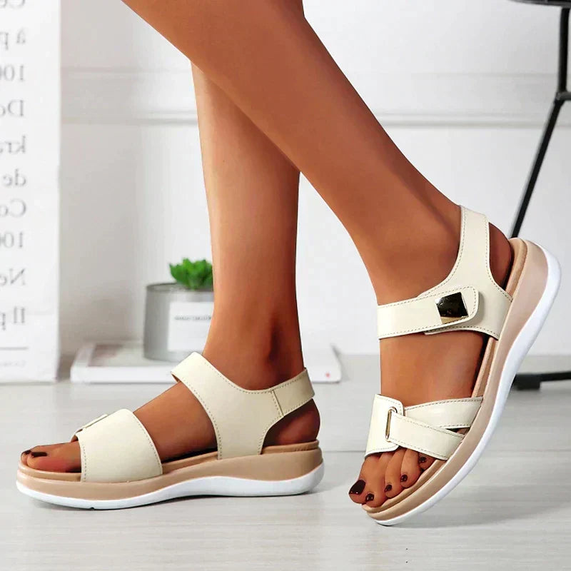 Orthopedische damessandalen met trendy pasvorm – FlexiComfort 31
