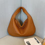 Trendige Gewebte Schultertasche - Ruby