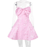Trendy dames minikleed zonder schouders met strikdetail – Malou