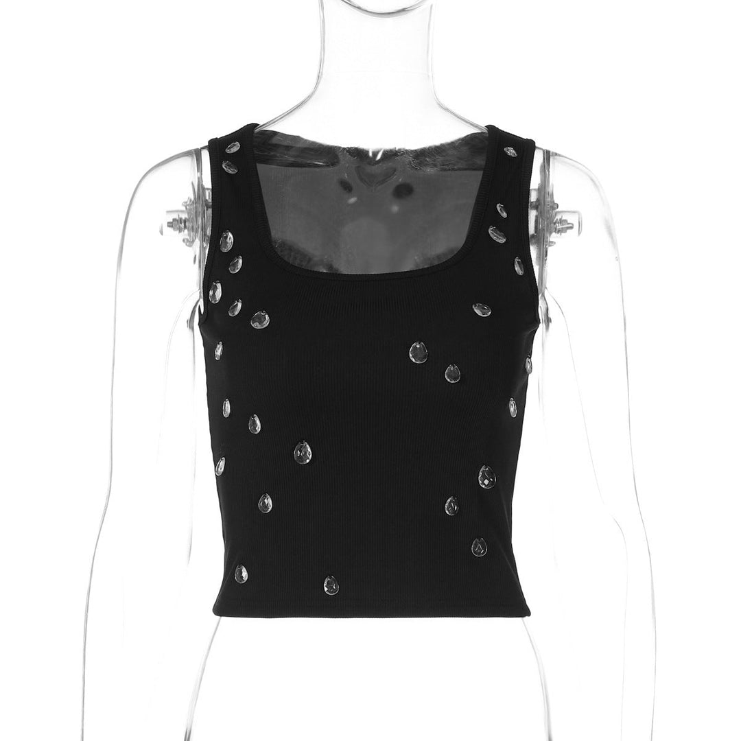 Trendy women's crop top with decorated detail and figure-accentuating cut - Liora