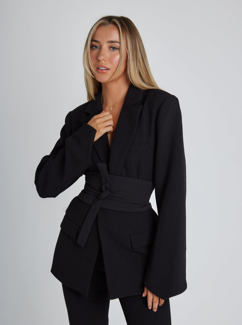 Trendiger Damenblazer - Nora