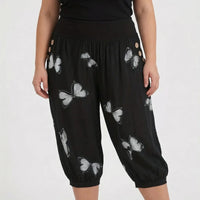 Plus Size Butterfly Print Capri Pants - Ella