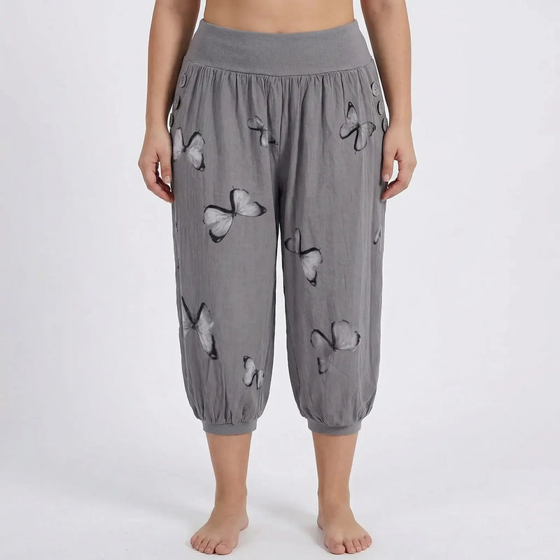 Plus Size Butterfly Print Capri Pants - Ella