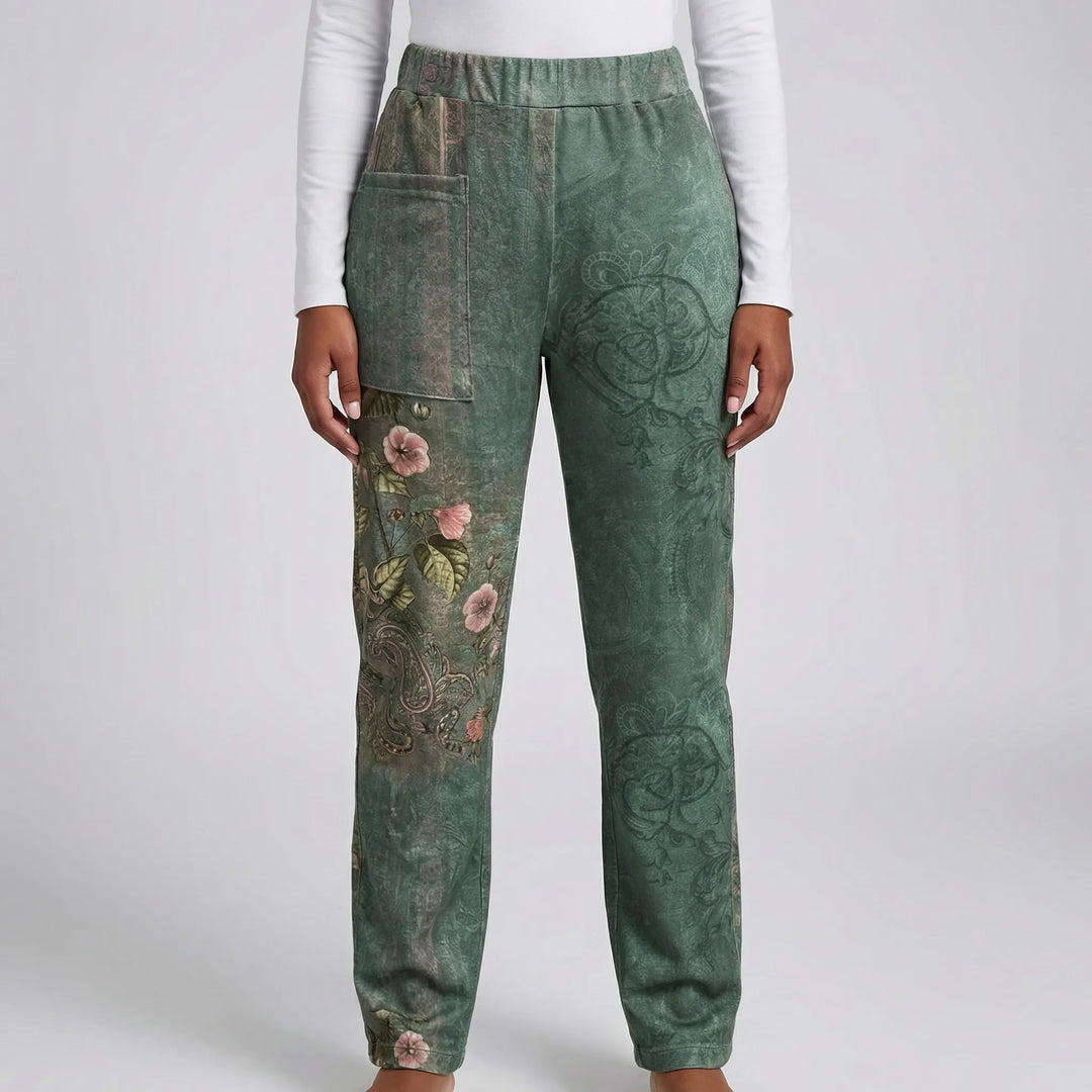 Plus Size Paisley Print Jogger Pants - Laverne