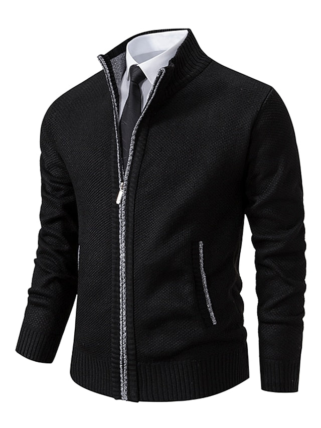 Klassischer gestrickter Herrenpullover - Oscar